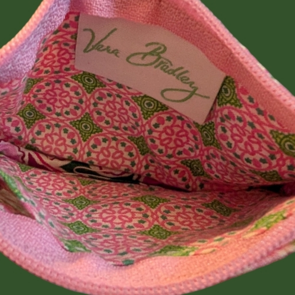 EUC Vera Bradley Pinwheel Pink Clip Zip ID Holder Change Coin Purse Pink Green - Picture 3 of 3